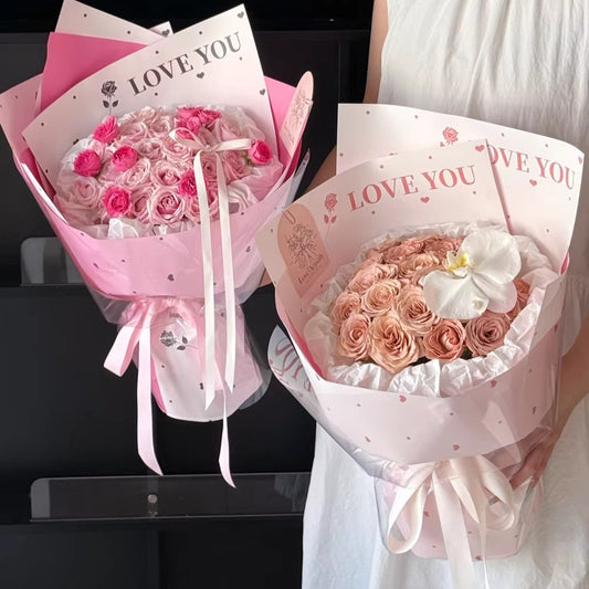 20 feuilles de papier cadeau Saint-Valentin « LOVE YOU » (35x50 cm)