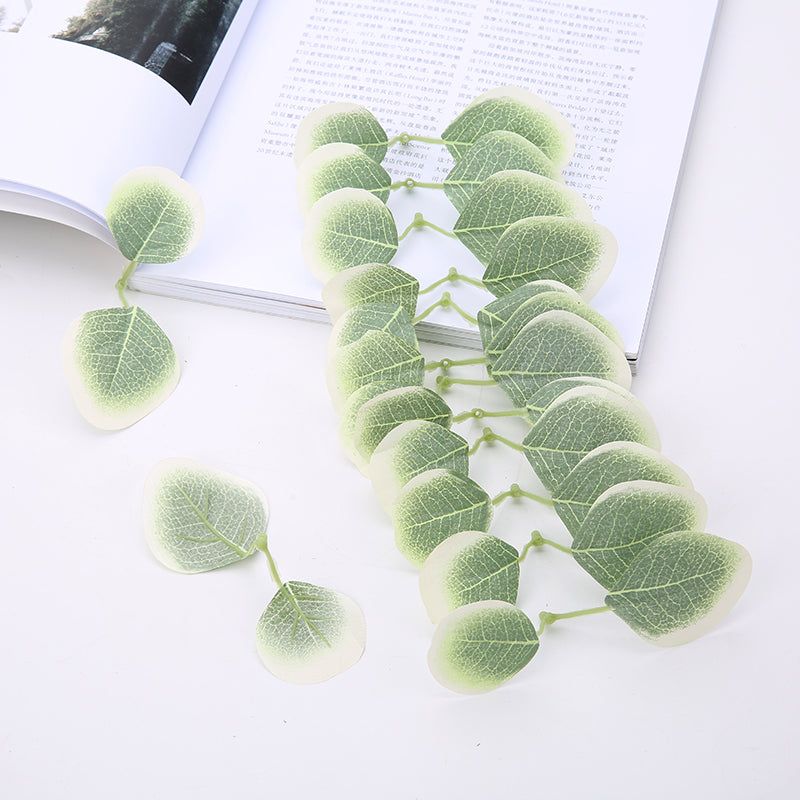 30pcs Artificial Autumn Leaves for Decoration