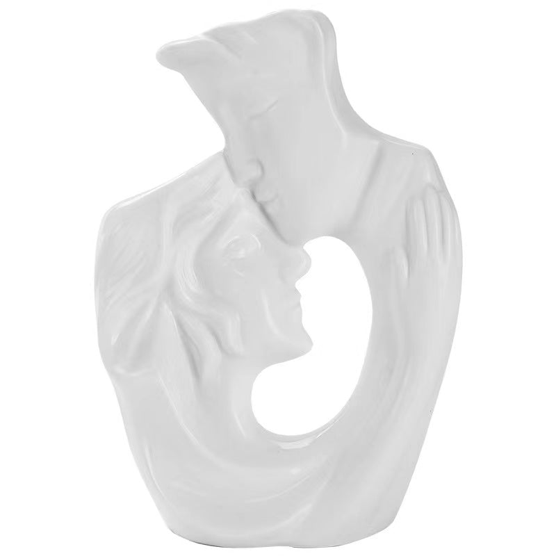 Vase en céramique abstrait à couples entrelacés