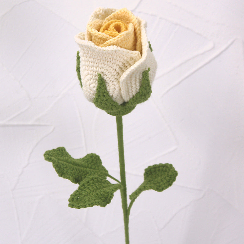 5Pcs Finished Crochet Rose Bouquet