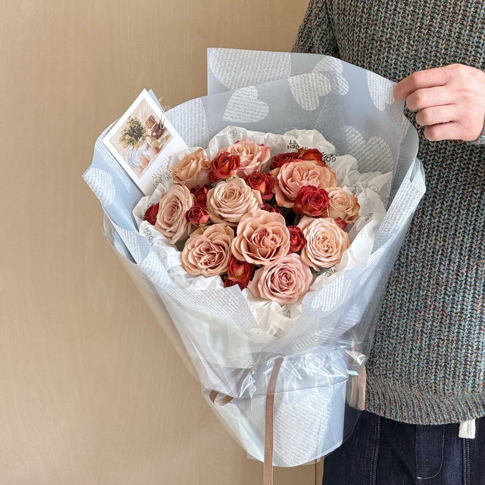 20pcs Heart Pattern Flower Wrap Paper (58x58cm)