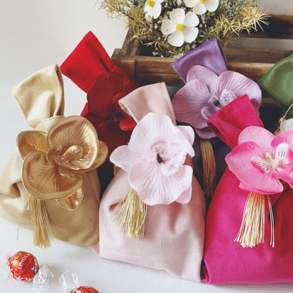 Velvet Gift Bags with Artificial Flower Pack 10