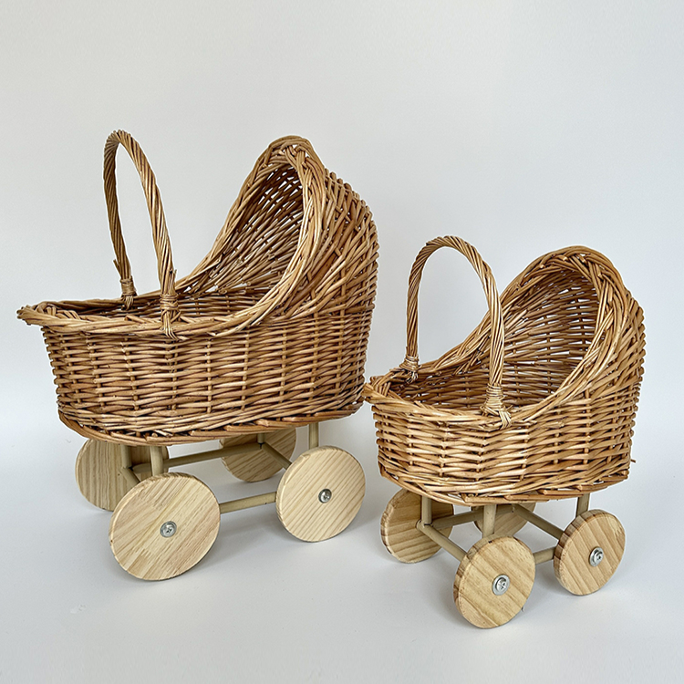 Panier à fleurs pour poussette de bébé en rotin
