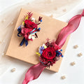 corsage de poignet + boutonnière