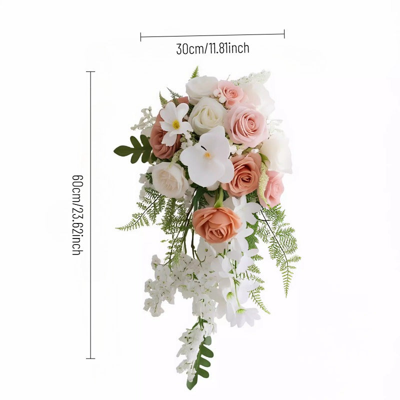 Bouquet de mariée en cascade terre cuite et vieux rose