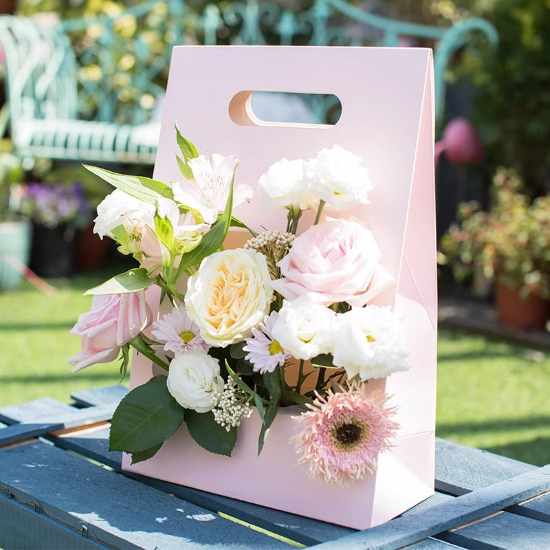 5pcs Flower Gift Box with Cut-out Design