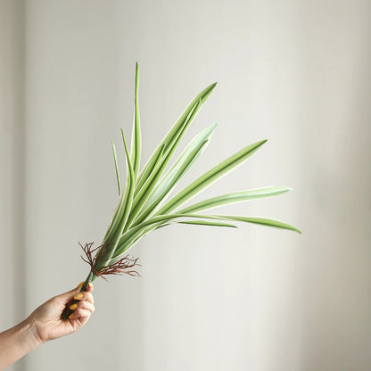 Buisson d'herbe à orchidée panachée artificielle de 20,5 po