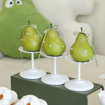 Décoration réaliste de poire artificielle avec perles et ruban