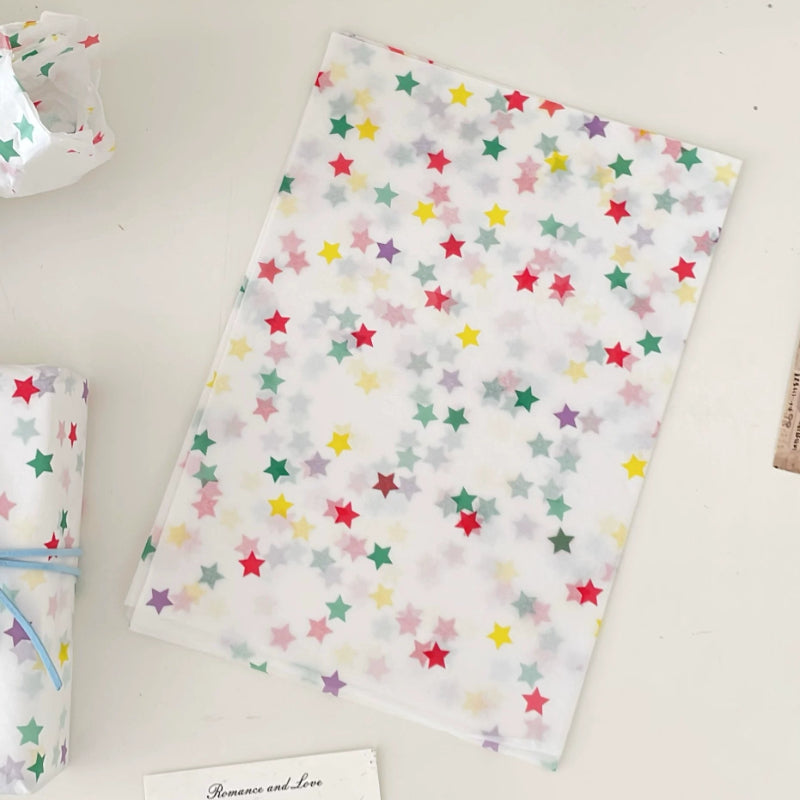 Lot de 50 feuilles de papier de soie imprimées d’étoiles colorées