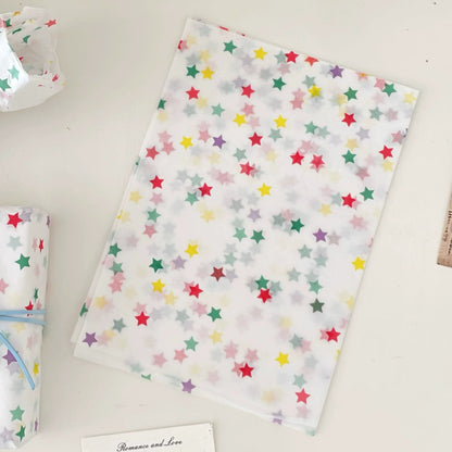 Lot de 50 feuilles de papier de soie imprimées d’étoiles colorées