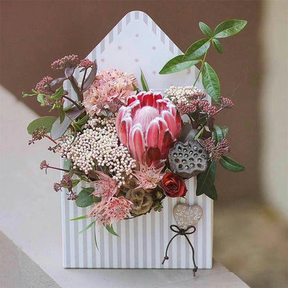 10pcs Envelope-Shaped Floral Bouquet Gift Box