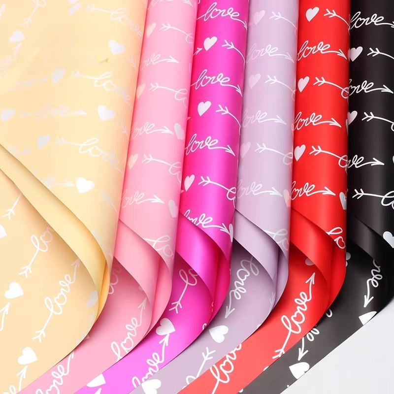20pcs Heart & Arrow Bouquet Wrap Paper (57x57cm)