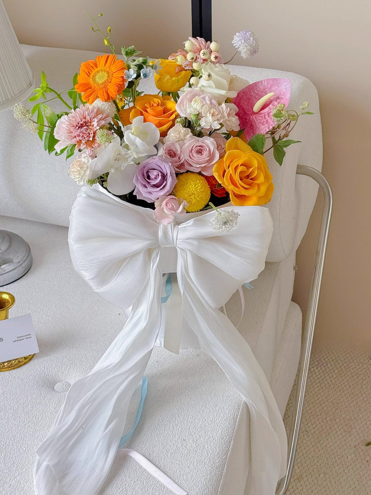 Satin Bouquet Stabilizing Sheet with Large Bow