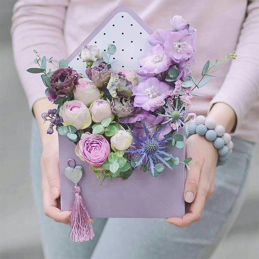 10pcs Envelope-Shaped Floral Bouquet Gift Box