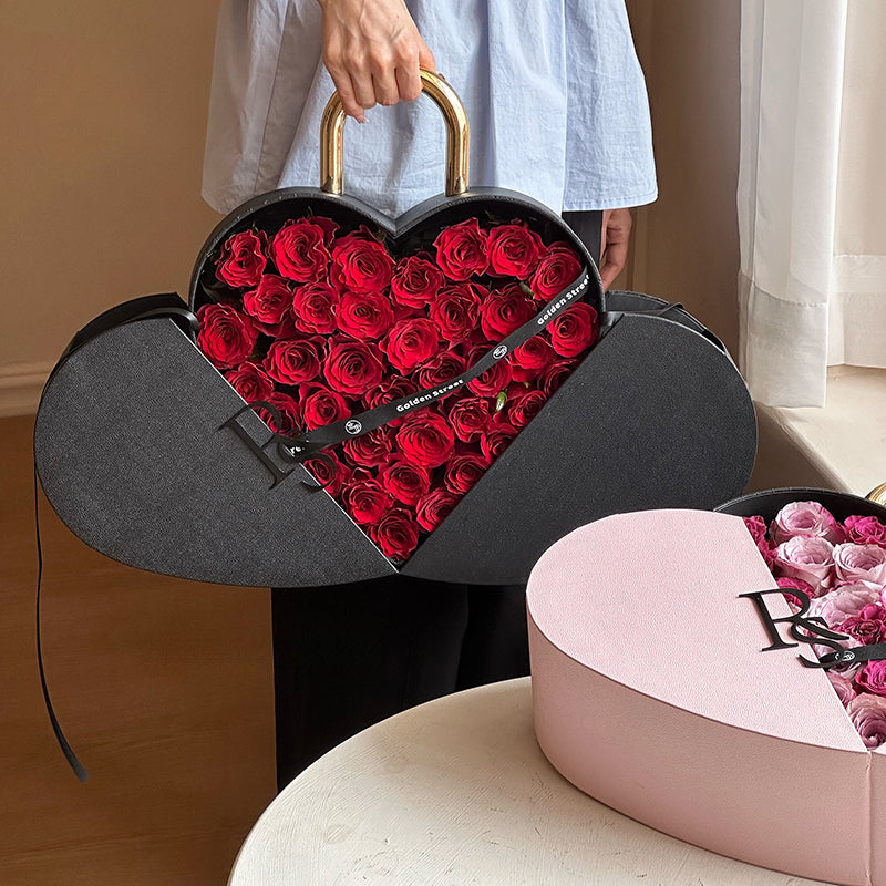 Coffret cadeau en forme de cœur pour fleurs