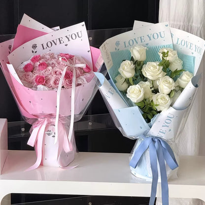 20 feuilles de papier cadeau Saint-Valentin « LOVE YOU » (35x50 cm)