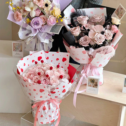 20pcs Heart Pattern Flower Wrap Paper (58x58cm)