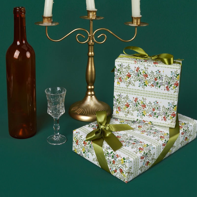 Green Vine Gift Wrapping Paper (50x70cm) Pack 2