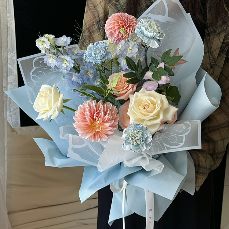 20 feuilles d'emballage en cellophane à motifs fleurs et papillons (57x57 cm)