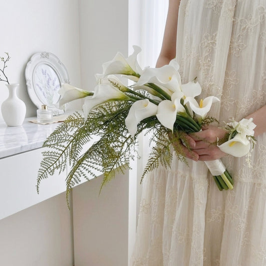 Modern Calla Lily Cascading Bridal Bouquet
