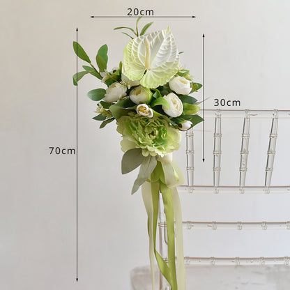 Décoration de chaise en fleurs artificielles pour mariages