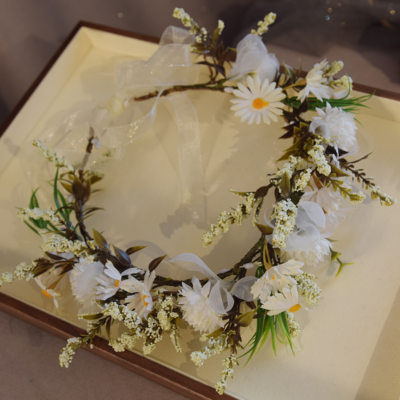 Daisy Floral Wreath Bridal Headpiece