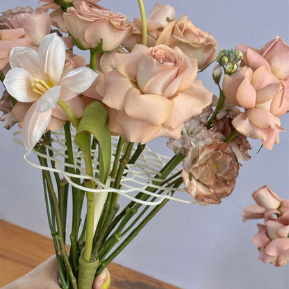 Outil de montage pour bouquet en grille spirale florale, 10 pièces