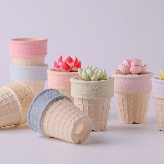 Ceramic Ice Cream Cone Plant Pots (6-Piece)