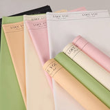 Load image into Gallery viewer, 20pcs LOVE Print Border Flower Wrap Paper (56x56cm)