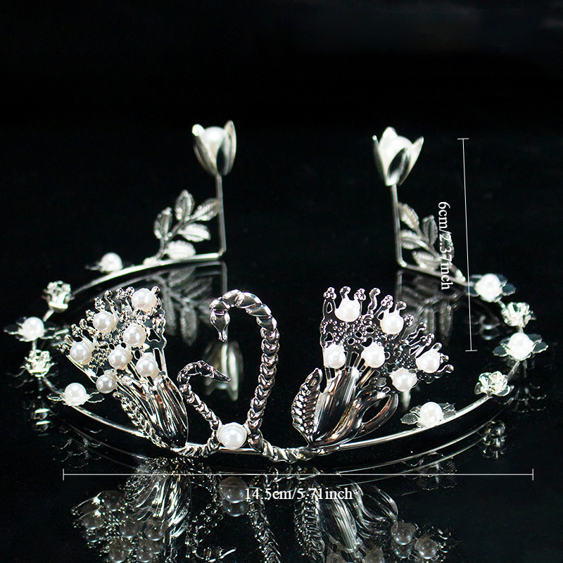 Plastic Crown for Bouquets Decoration Pack 10