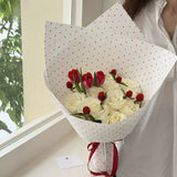 Load image into Gallery viewer, 20pcs Polka Dot Bouquet Packaging Paper (48x52cm)