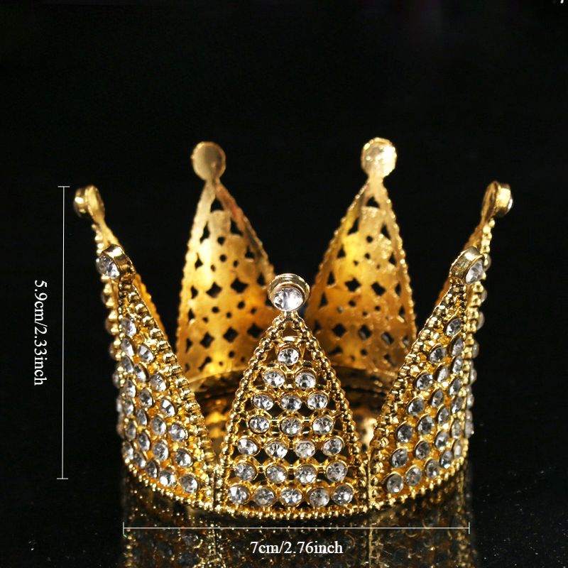 Plastic Crown for Bouquets Decoration Pack 10