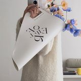 Load image into Gallery viewer, Modern Paper Bouquet Carrier Bags Pack 6
