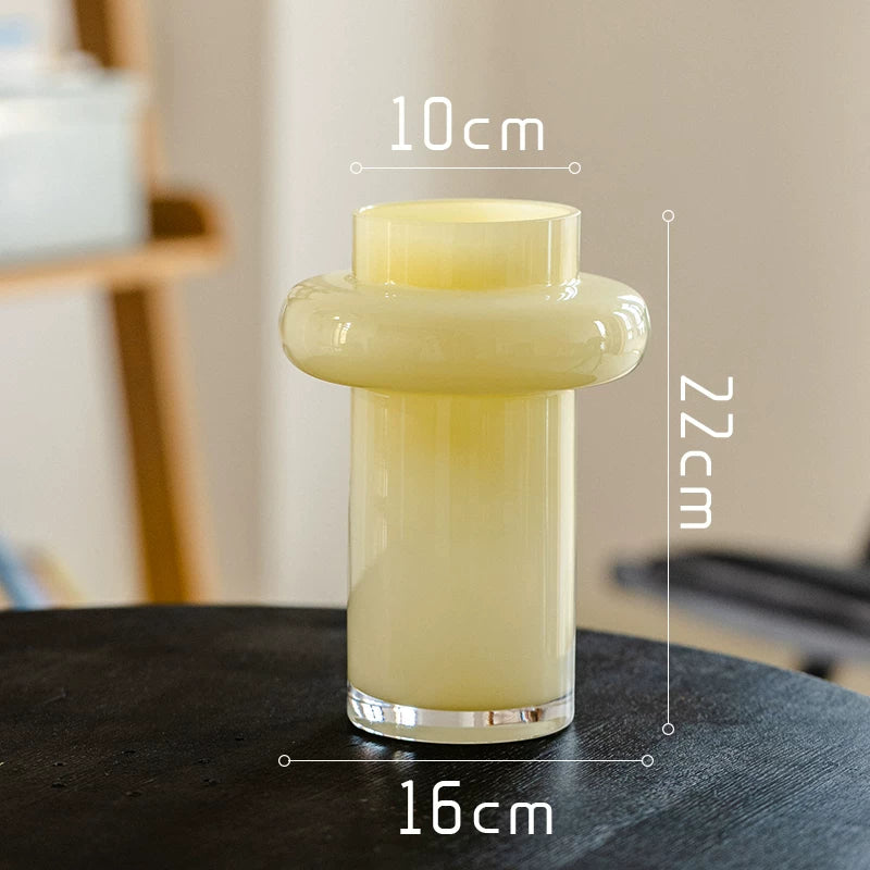 Vase géométrique moderne en verre crème