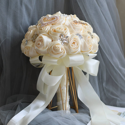 Support en fer pour présentation de bouquet de mariée