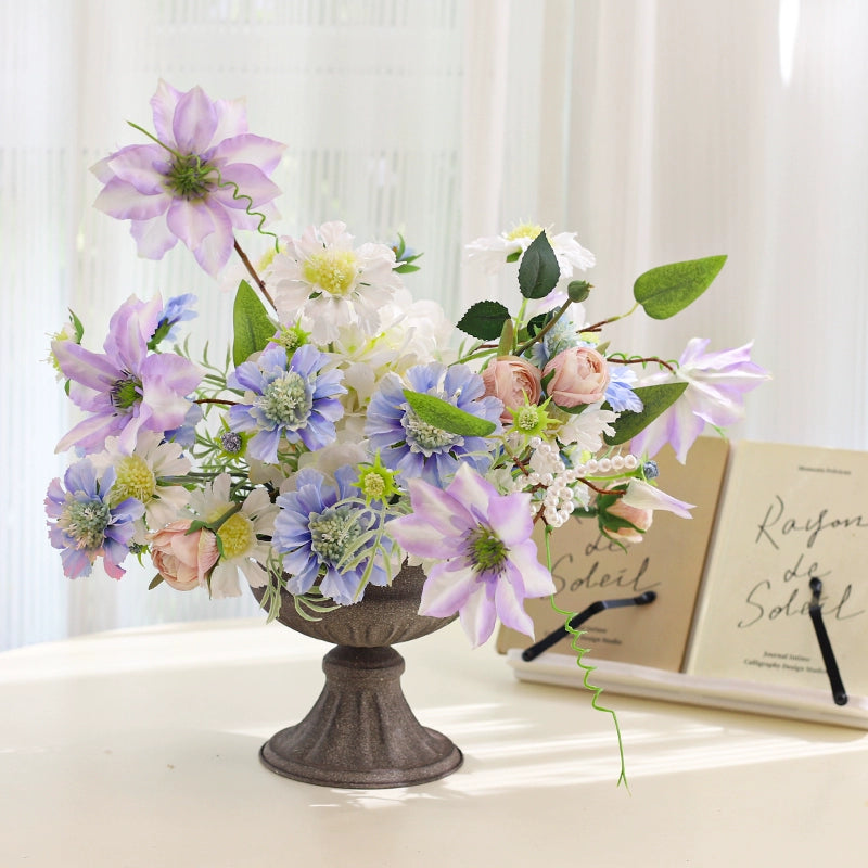 Jardinière urne en métal vintage, vase trompette