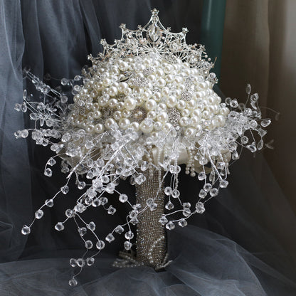 Bouquet de mariée de luxe en cristal et perles avec diadème
