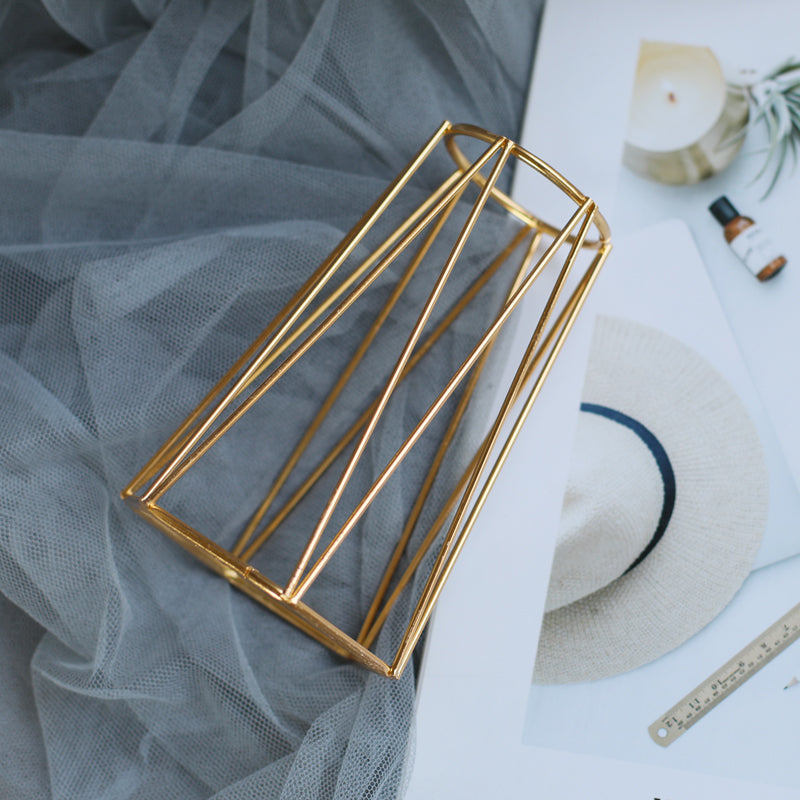 Bridal Bouquet Display Iron Stand Holder