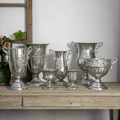 Vase trompette jardinière en métal argenté antique