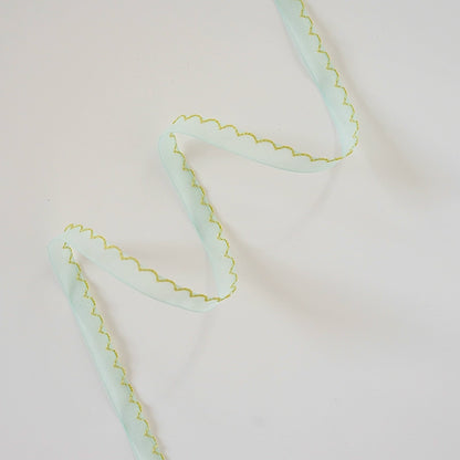 Wave-edge Sheer Ribbon (1cmx10Yd)