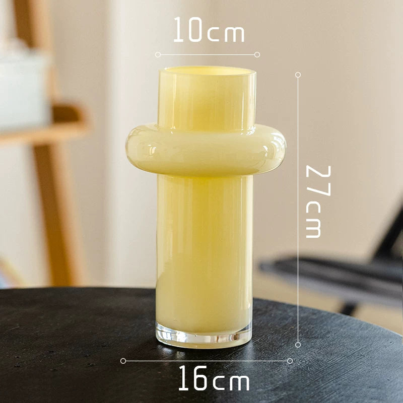 Vase géométrique moderne en verre crème