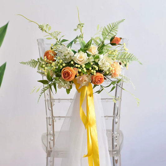 Décorations de chaises et fleurs de banc pour allée de mariage