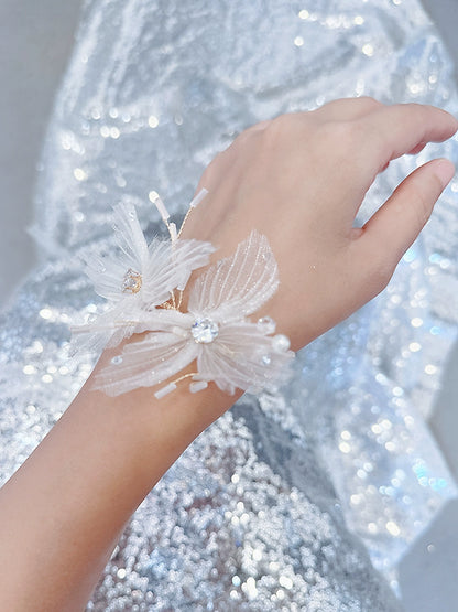 White Floral Tulle Wedding Wrist Corsages