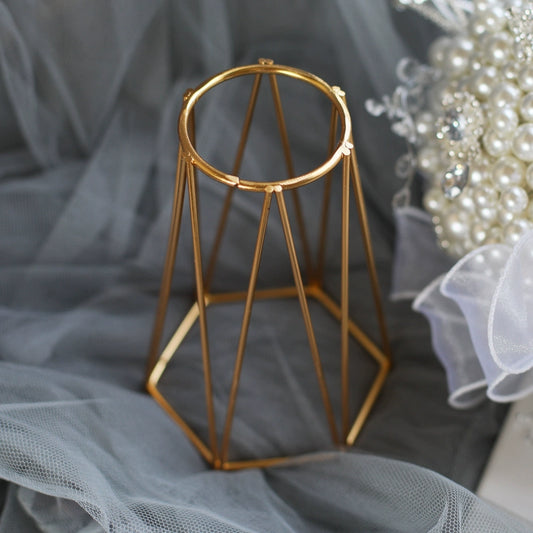 Support en fer pour présentation de bouquet de mariée