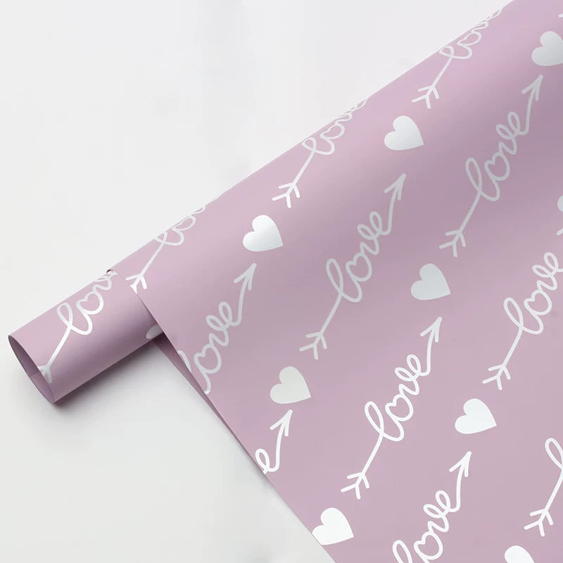 20pcs Heart & Arrow Bouquet Wrap Paper (57x57cm)