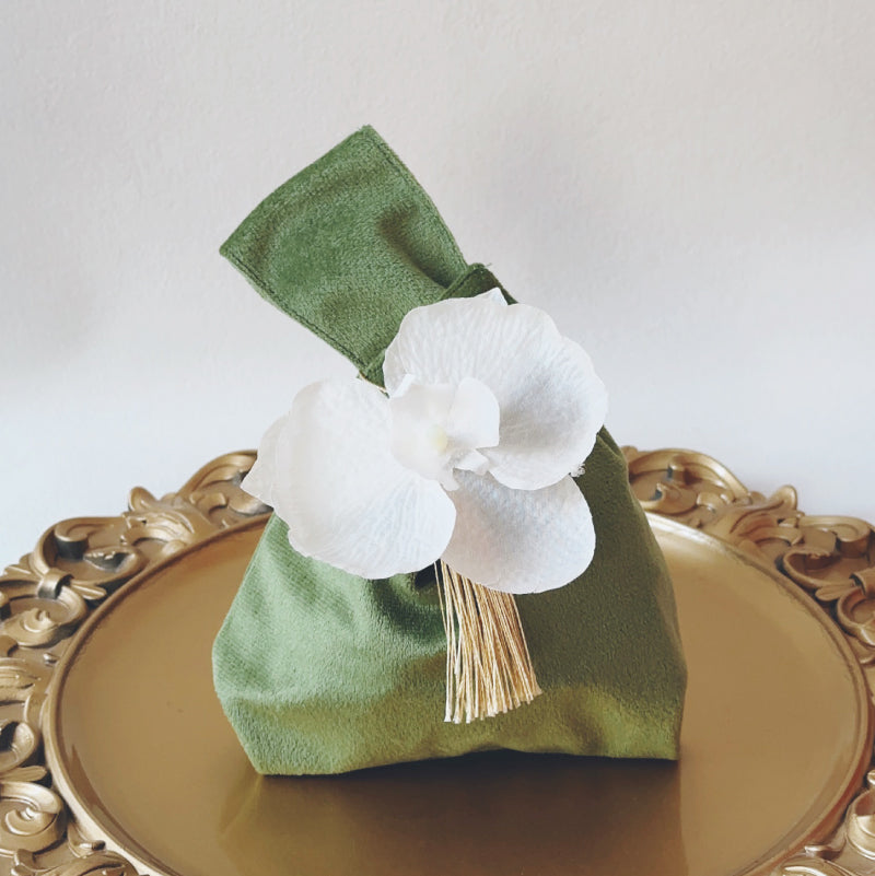 Velvet Gift Bags with Artificial Flower Pack 10