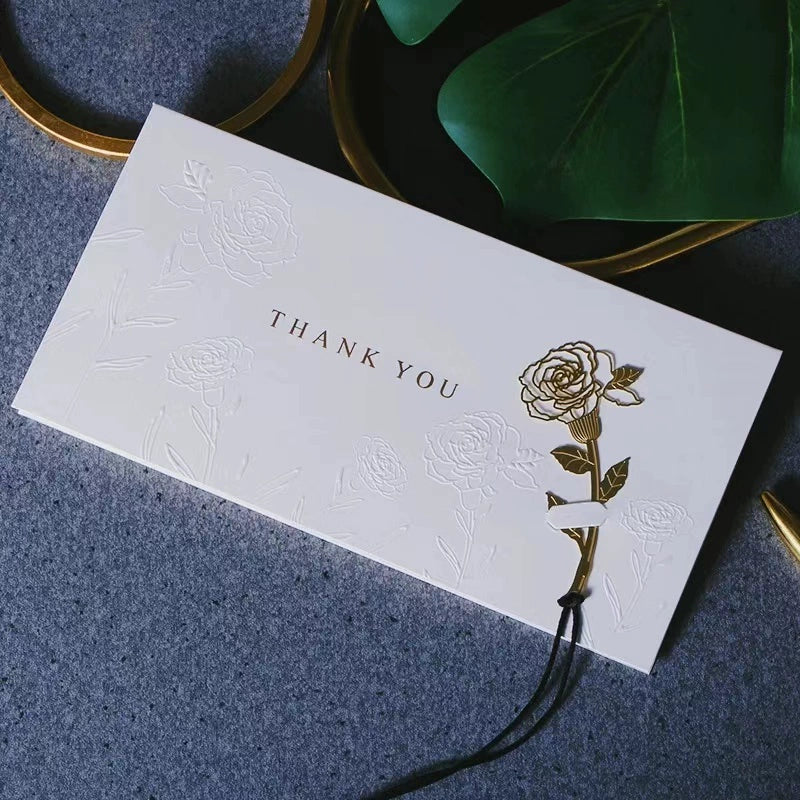 Carte de vœux florale en relief avec marque-page rose