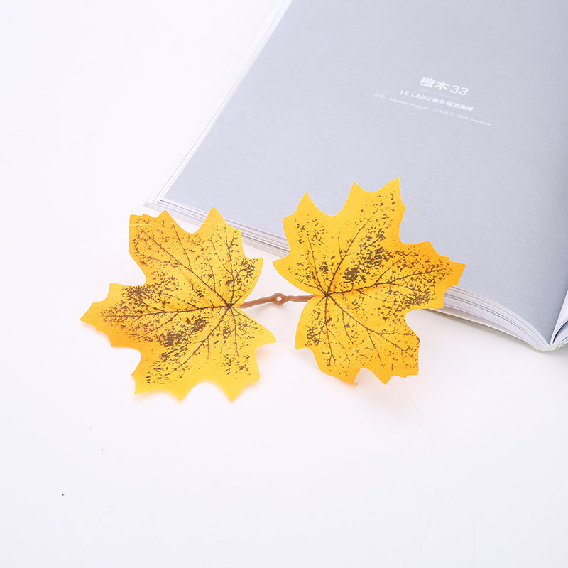 30pcs Artificial Autumn Leaves for Decoration
