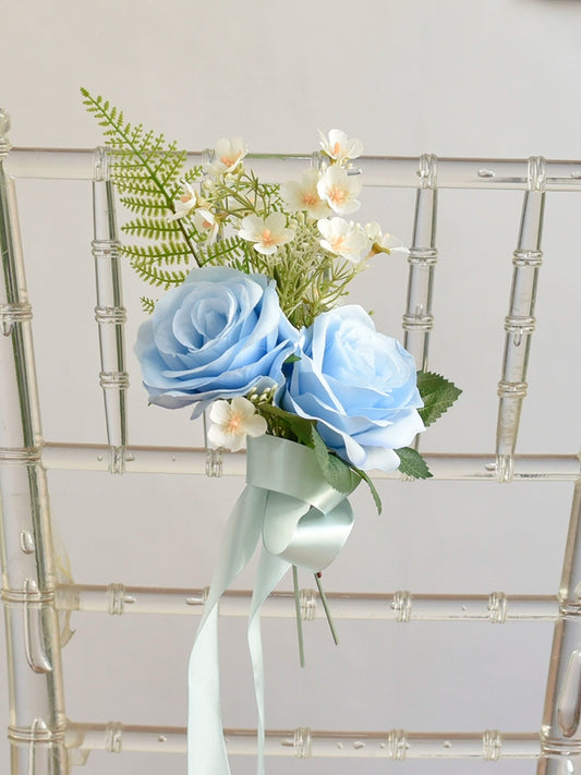Fleurs artificielles pour chaise d'allée de mariage avec ruban