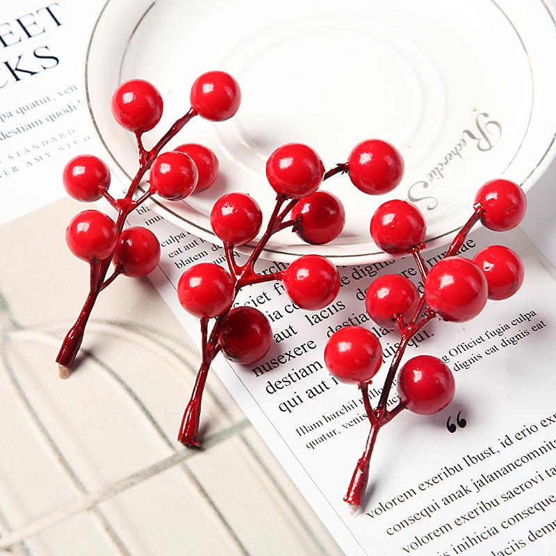 20 Pack Artificial Christmas Red Berries Stems